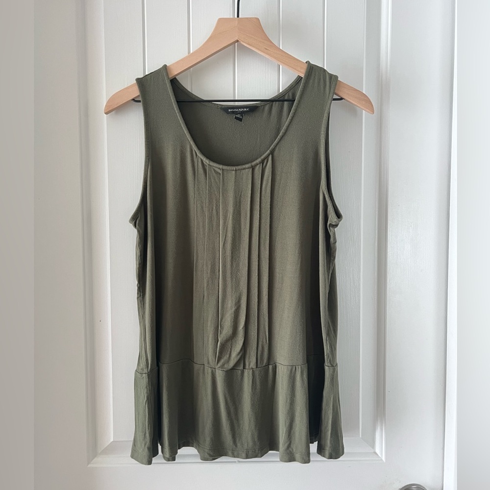 Banana Republic Tank (M)